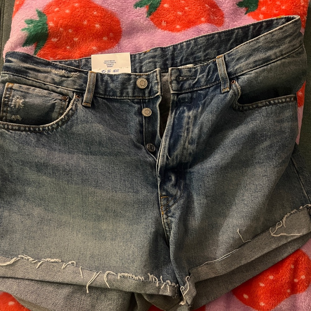 New Jean shorts with buttons size 10